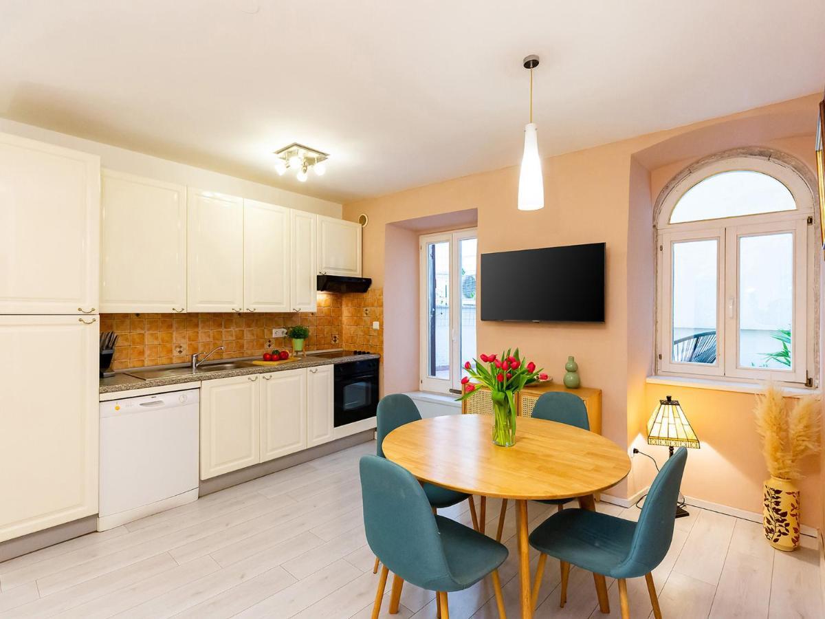 Apartment Anika Old Town Poreč Kültér fotó